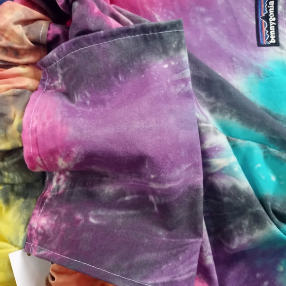 Custom "Tie Dye" Reworked 1990s Bennygonia Shorts - Picture 5 of 9